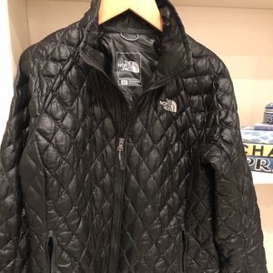 North face Women’s theromball Eco jacket